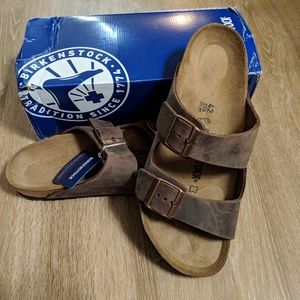 Birkenstock' Arizona - size 42 (Men's 9) in Habana